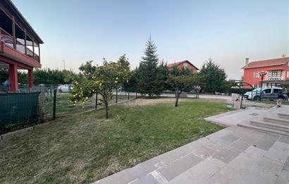 GÖLBAŞI DOĞA SİTESİNDE GENİŞ BAHÇELİ TAM MÜSTAKİL 4+2 VİLLA
