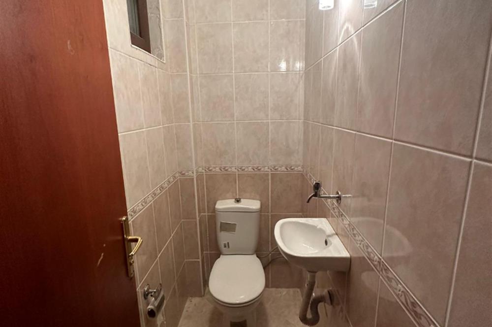 GÖLBAŞI DOĞA SİTESİNDE GENİŞ BAHÇELİ TAM MÜSTAKİL 4+2 VİLLA