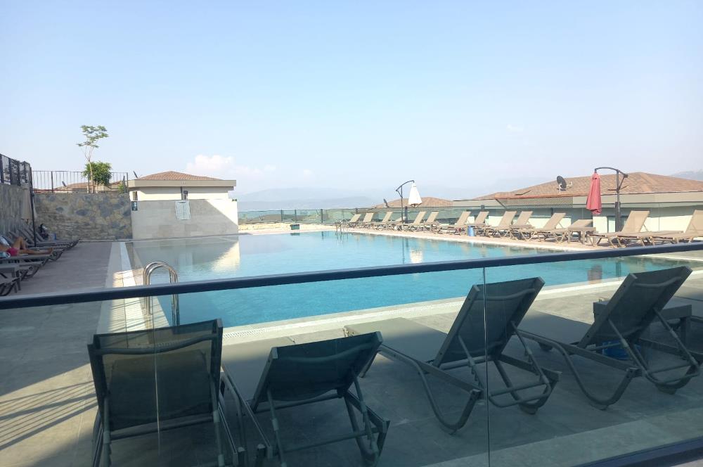 2+1 Flat for Sale in a Fully Equipped Site
