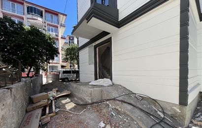 CENTRUY 21 BAL' DAN EDREMİT CENNET AYAĞI  MAHALLESİNDE  1+1 SATILIK OFİS VE DAİRE