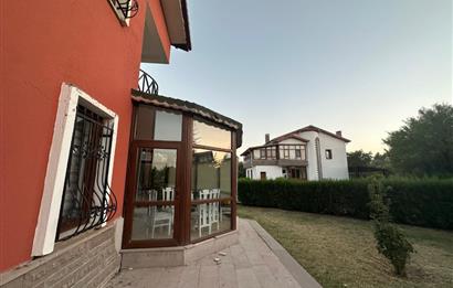 GÖLBAŞI DOĞA SİTESİNDE GENİŞ BAHÇELİ TAM MÜSTAKİL 4+2 VİLLA