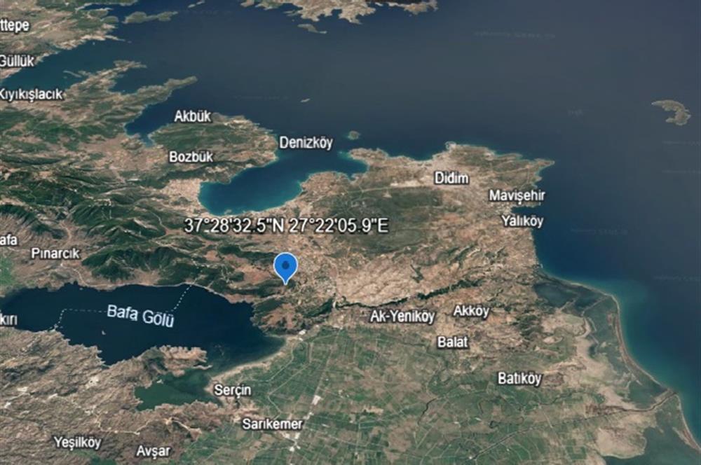 Didim Akyeniköy Akarkuyu'da Villa imarlı Arsa.