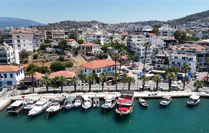 Güllük Denize Sıfır Satılık Butik Otel Ve Restoran
