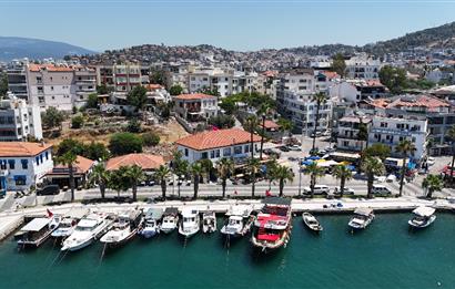 Güllük Denize Sıfır Satılık Butik Otel Ve Restoran