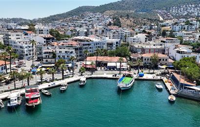 Güllük Denize Sıfır Satılık Butik Otel Ve Restoran
