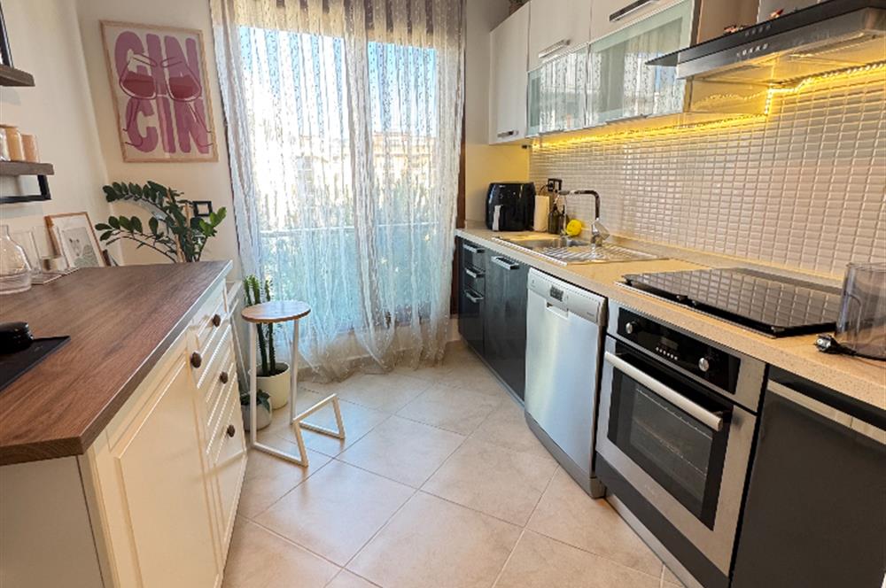 MALTEPE POLENİUM DRAGOS SUİTE'de 2+1, BAKIMLI SATILIK DAİRE
