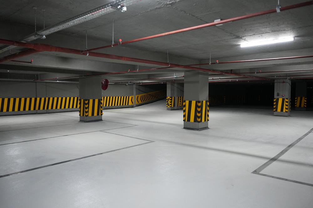 SIFIR KATTA TEK 180M2 NET 4 BANYO 3 BALKON DENİZ MANZARALI 4+1