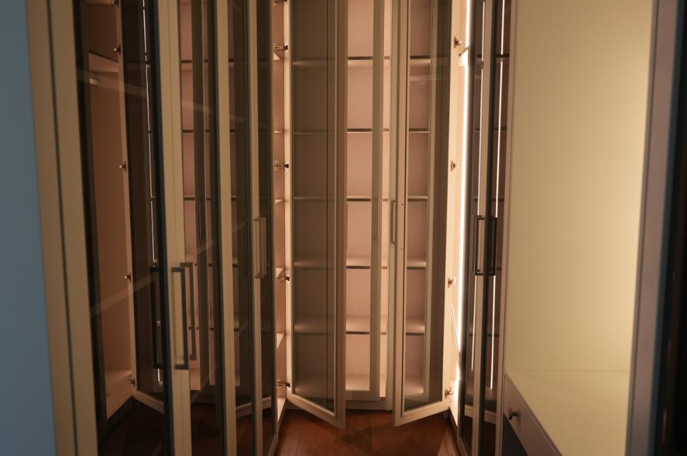 SIFIR KATTA TEK 180M2 NET 4 BANYO 3 BALKON DENİZ MANZARALI 4+1