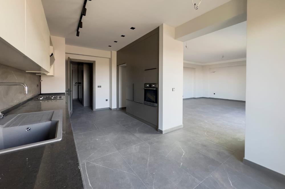 ŞEMİKLER REFORM YAPI YEŞİLPARK EVLERİNDE KİRALIK DAİRE