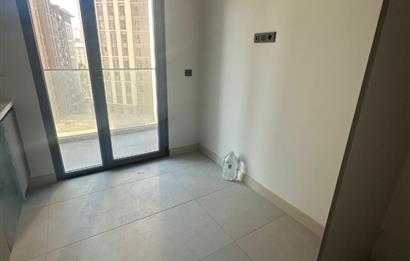 C21 ROOF'dan 19.ETAP'da 2+1 KAPALI MUTFAK ÖNÜ AÇIK KİRALIK DAİRE