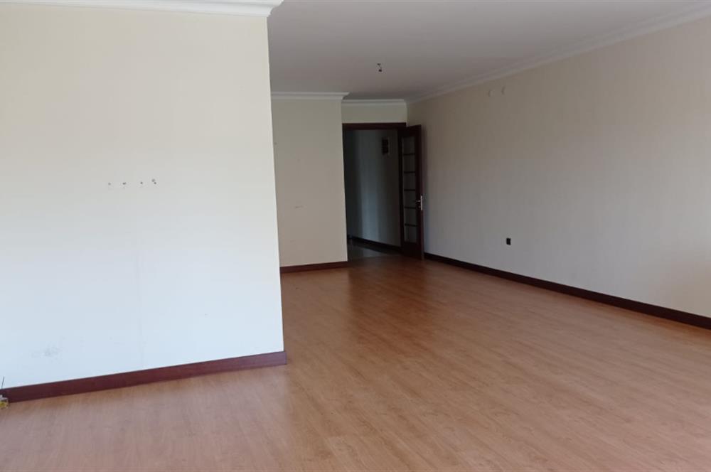 KUZEYKENT KORU EVLERİ SİTESİ 3. KAT KÖK TAPULU SATILIK 3+1