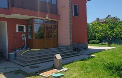 GÖLBAŞI DOĞA SİTESİNDE GENİŞ BAHÇELİ TAM MÜSTAKİL 4+2 VİLLA