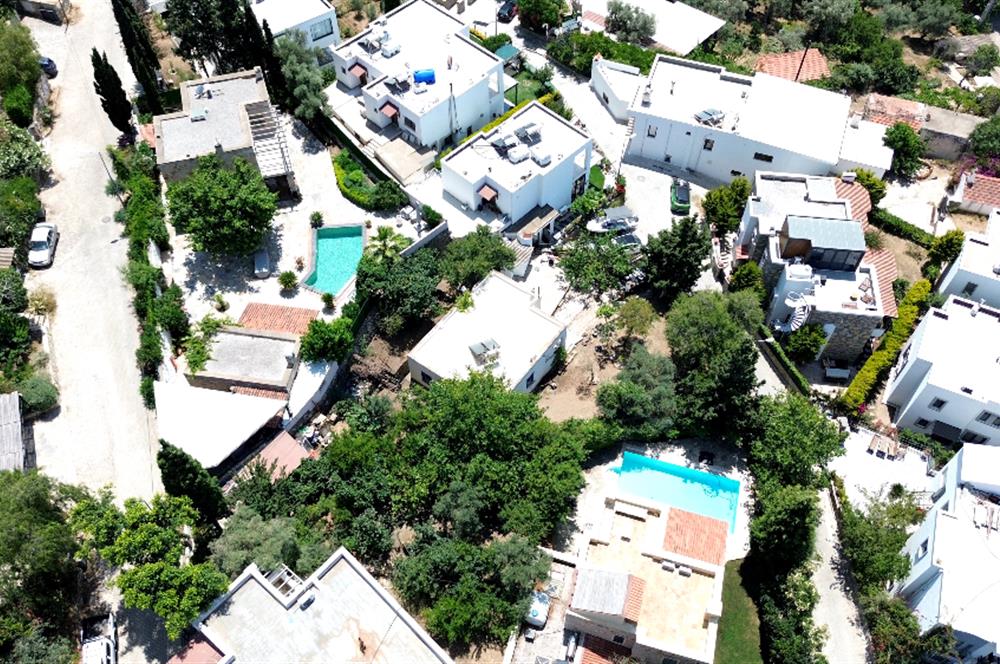 Gökçebel'de 4 daire veya 2 Villa'lık Deniz Manzaralı Satılık Arsa 
