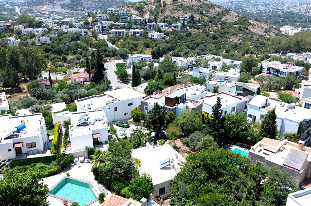 Gökçebel'de 4 daire veya 2 Villa'lık Deniz Manzaralı Satılık Arsa 