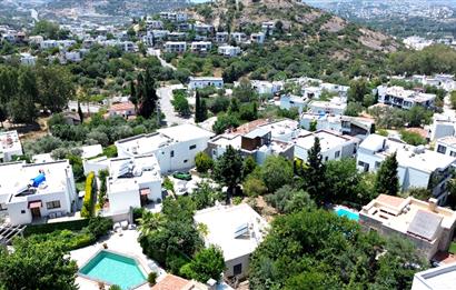 Gökçebel'de 4 daire veya 2 Villa'lık Deniz Manzaralı Satılık Arsa 