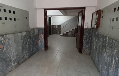 CENTURY 21 VİZYON'DAN BATIKENT MAH. KASIMPATI SOKAKTA  SATILIK 3+1 DAİRE 