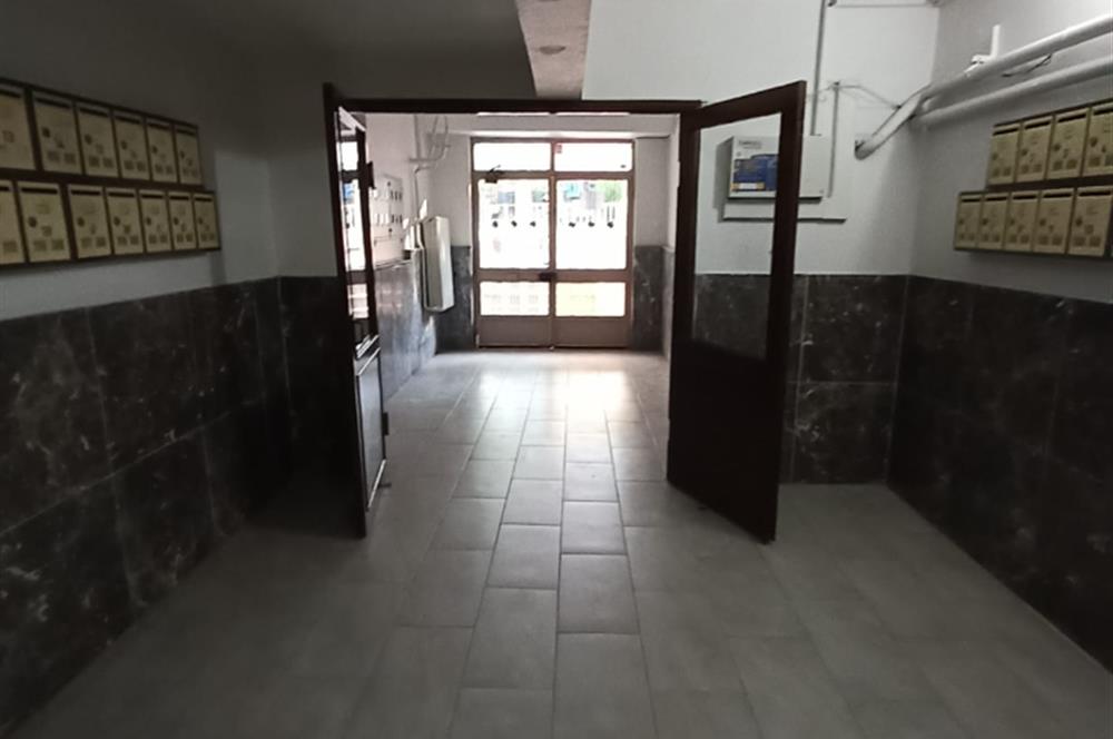 CENTURY 21 VİZYON'DAN BATIKENT MAH. KASIMPATI SOKAKTA  SATILIK 3+1 DAİRE 