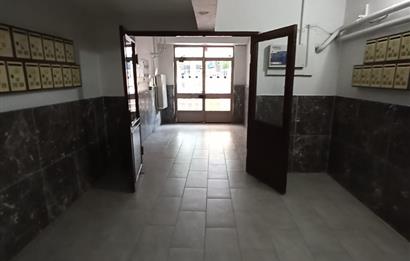 CENTURY 21 VİZYON'DAN BATIKENT MAH. KASIMPATI SOKAKTA  SATILIK 3+1 DAİRE 