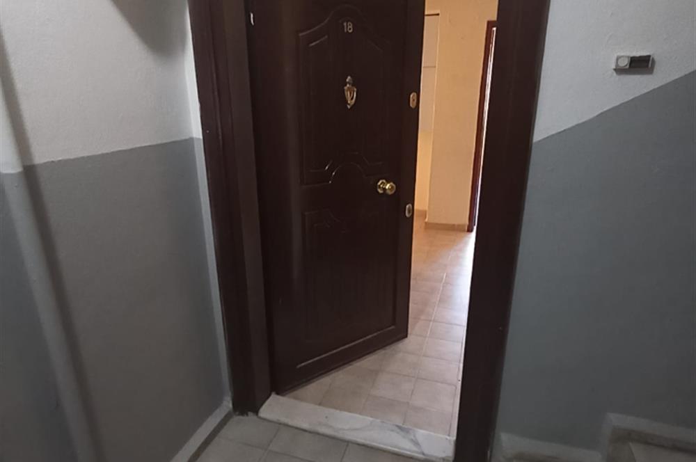 CENTURY 21 VİZYON'DAN BATIKENT MAH. KASIMPATI SOKAKTA  SATILIK 3+1 DAİRE 