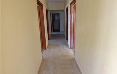 CENTURY 21 VİZYON'DAN BATIKENT MAH. KASIMPATI SOKAKTA  SATILIK 3+1 DAİRE 