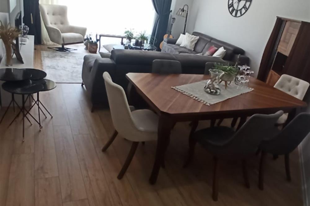 CENTURY 21 VİZYON'DAN BATIKENT MAH. GEREKLİ SOKAKTA  KİRALIK 3+1 DAİRE 