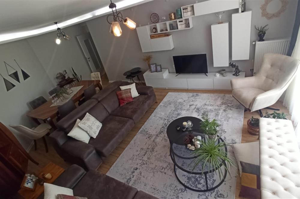 CENTURY 21 VİZYON'DAN BATIKENT MAH. GEREKLİ SOKAKTA  KİRALIK 3+1 DAİRE 