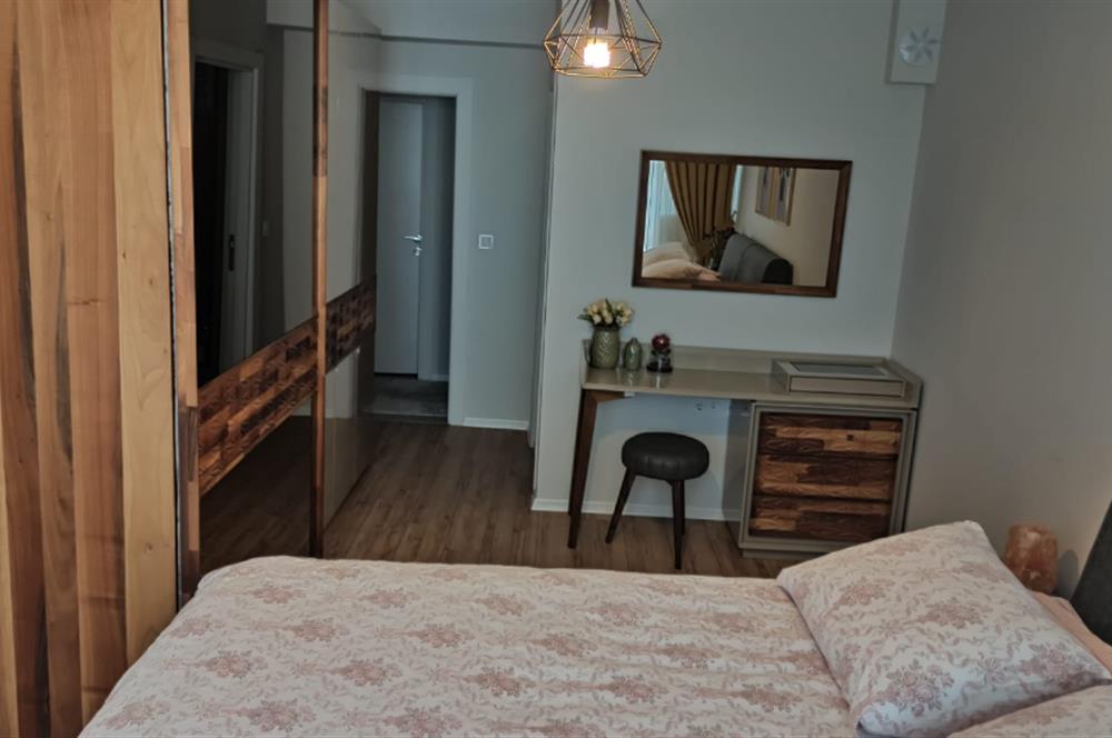 CENTURY 21 VİZYON'DAN BATIKENT MAH. GEREKLİ SOKAKTA  KİRALIK 3+1 DAİRE 