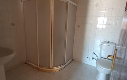 CENTURY 21 VİZYON'DAN BATIKENT MAH. KASIMPATI SOKAKTA  SATILIK 3+1 DAİRE 