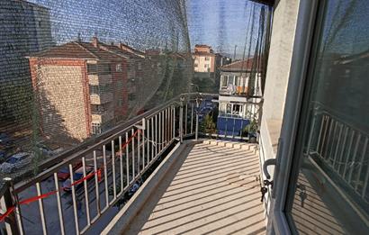 CENTURY 21 VİZYON'DAN BATIKENT MAH. KASIMPATI SOKAKTA  SATILIK 3+1 DAİRE 