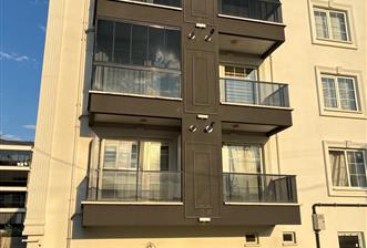 CENTURY 21 PLUS'DAN SELÇUKLUDA YATIRIMLIK KİRACILI 2+1 LÜX DAİRE