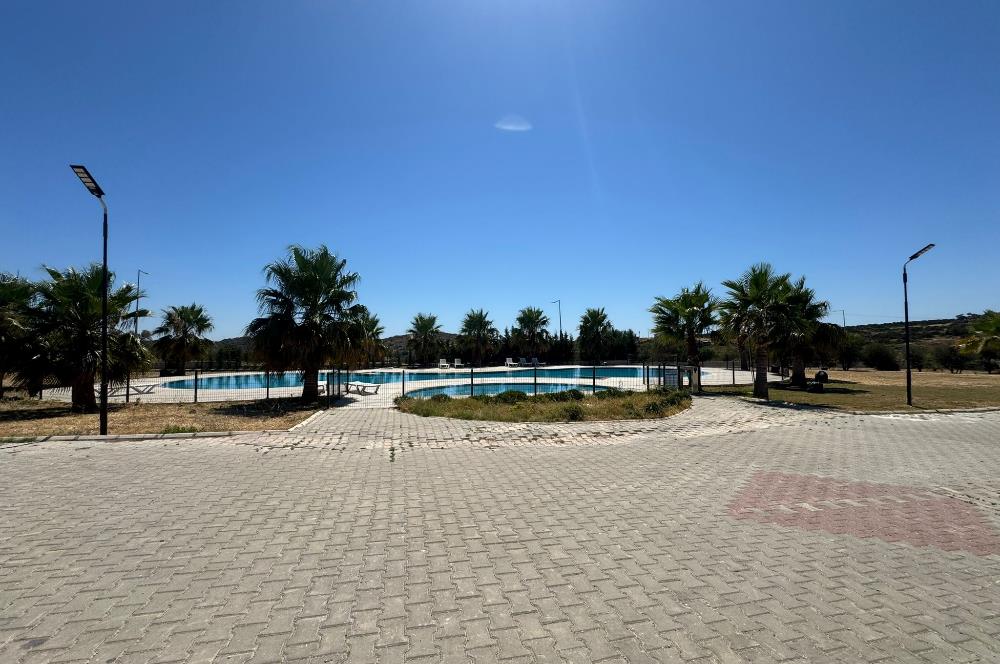 Çeşme Ildır Loving Village Sitesinde Eşyalı Kiralık Villa