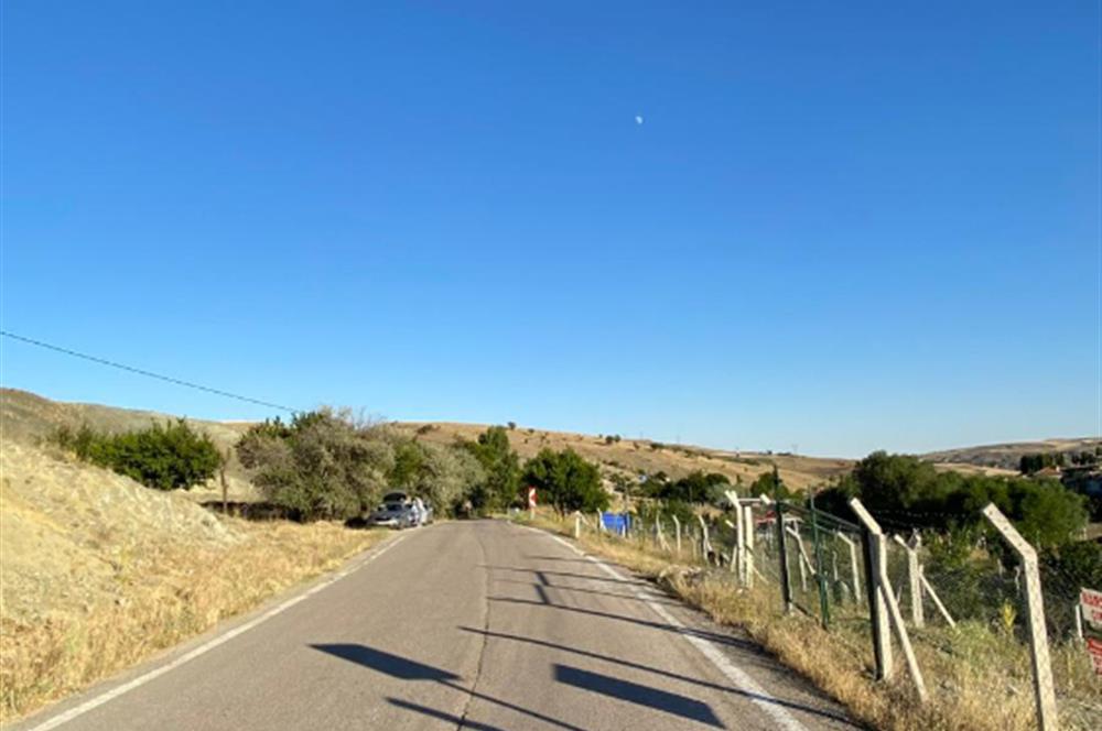 ÇANKAYA TOHUMLAR MAH. ANA YOLA CEPHE SATILIK HİSSELİ 1000M2