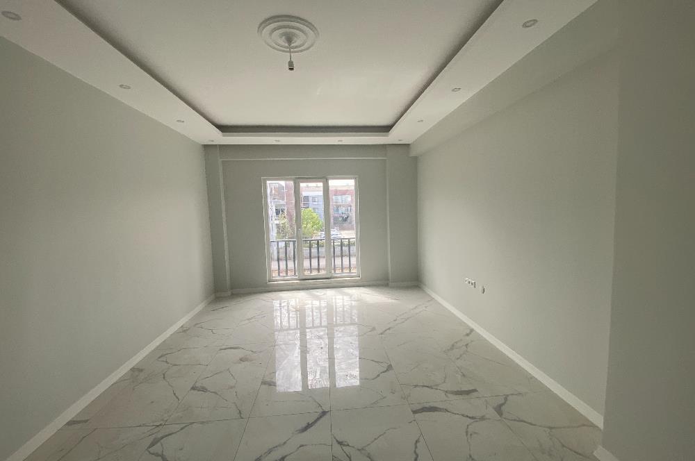 C21 İZ MEHMET ÇAKAR'DAN SİTE İÇİ SIFIR KİRALIK ARA KAT DAİRE..