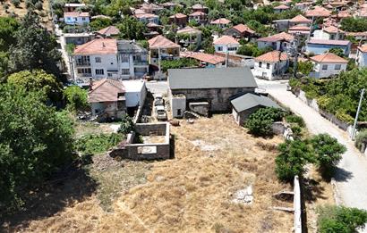 Milas Bafa 1369 m2 Arazi İçinde Kargır Zeytinyağı Fabrikası