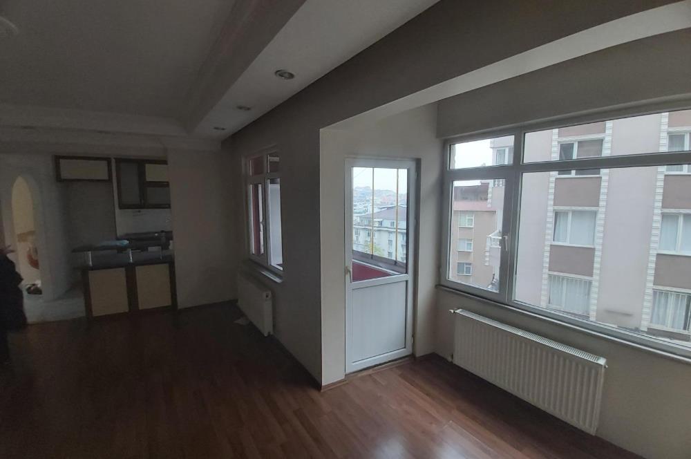 ŞİŞLİ HALİDE EDİB ADIVAR DA 110 m2 2+1 KİRALIK DAİRE.