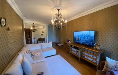 Zekeriyaköy Merkezde Butik Sitede 7+1 Satılık Müstakil Villa