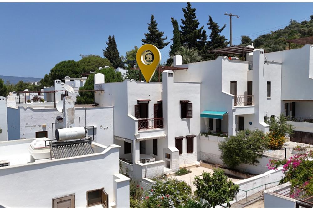 Milas Güllük’de Denize sıfır sitede satılık fırsat dubleks