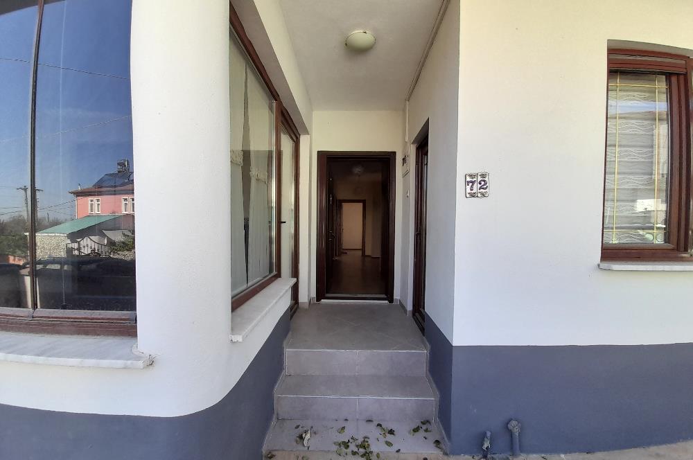 SAKARYA ARİFİYE ADLİYE’DE SATILIK MÜSTAKİL EV VE ARSASI 