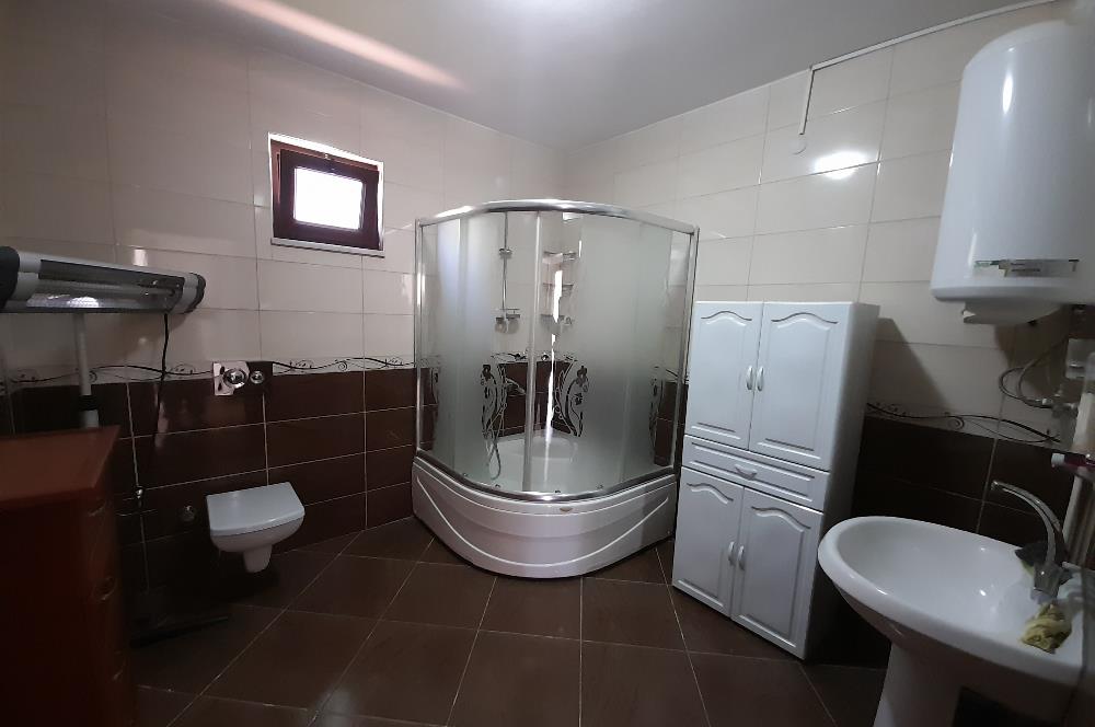 SAKARYA ARİFİYE ADLİYE’DE SATILIK MÜSTAKİL EV VE ARSASI 