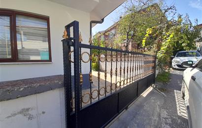 SAKARYA ARİFİYE ADLİYE’DE SATILIK MÜSTAKİL EV VE ARSASI 