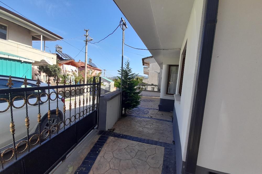 SAKARYA ARİFİYE ADLİYE’DE SATILIK MÜSTAKİL EV VE ARSASI 