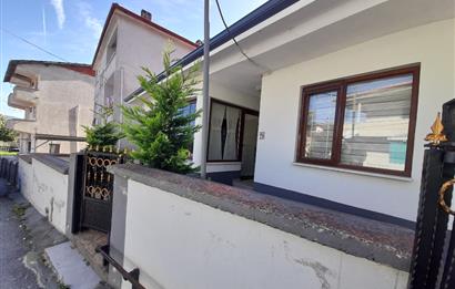 SAKARYA ARİFİYE ADLİYE’DE SATILIK MÜSTAKİL EV VE ARSASI 