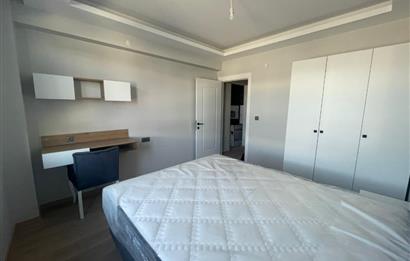 CENTURY21 PLUS'DAN FİLLİ KAVŞAKTA 1+1 FULL EŞYALI, KAPALI GARAJLI