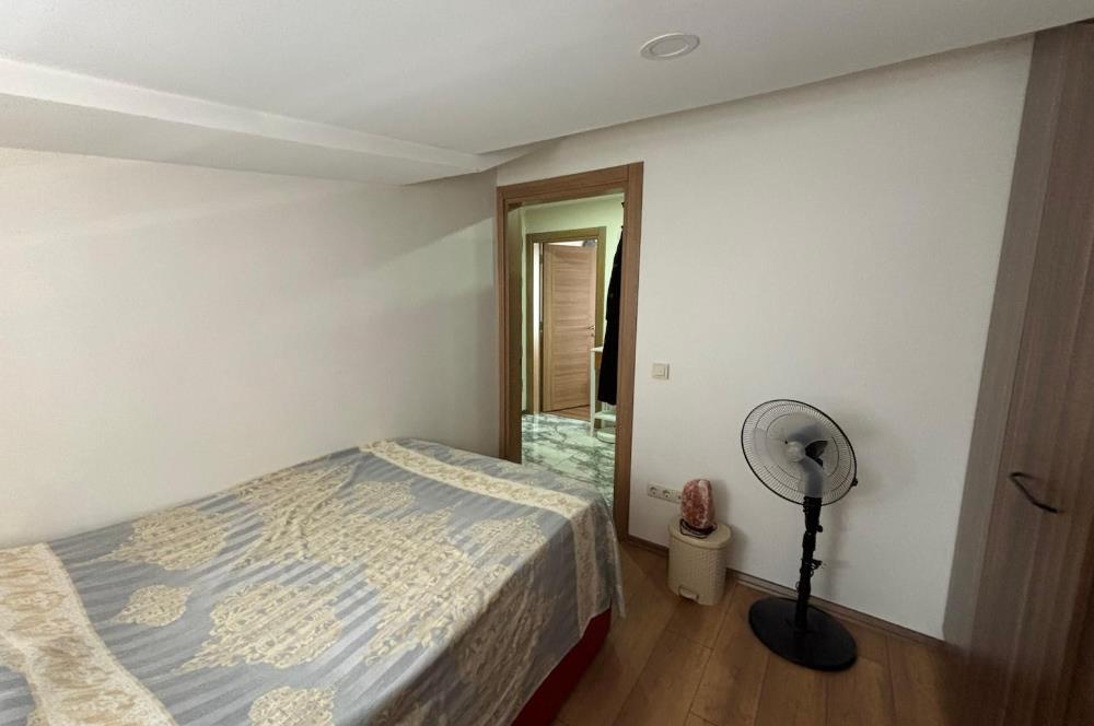 MALTEPE FEYZULLAH MAHALLESİNDE SATILIK 3+2 DUBLEKS DAİRE
