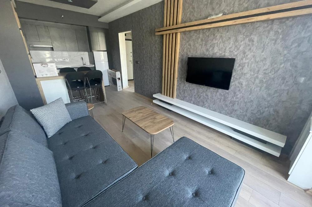 CENTURY21 PLUS'DAN FİLLİ KAVŞAKTA 1+1 FULL EŞYALI, KAPALI GARAJLI