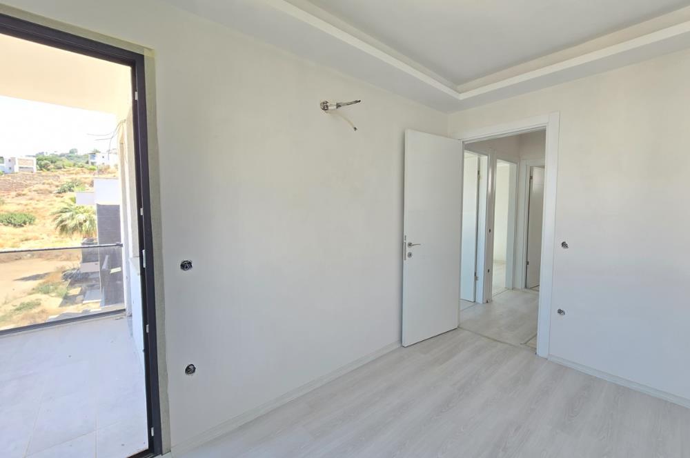 Gümüşlük Çukurbük Halk Plajına 500m Yürüme Yakınlığında Müstakil Havuzlu Yeni Dubleks 3+1 Villa