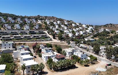 Gümüşlük Çukurbük Halk Plajına 500m Yürüme Yakınlığında Müstakil Havuzlu Yeni Dubleks 3+1 Villa