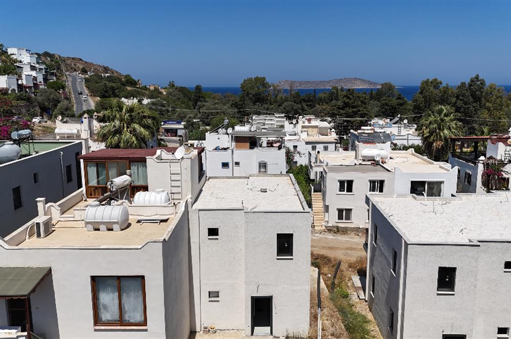Gümüşlük Çukurbük Halk Plajına 500m Yürüme Yakınlığında Müstakil Havuzlu Yeni Dubleks 3+1 Villa