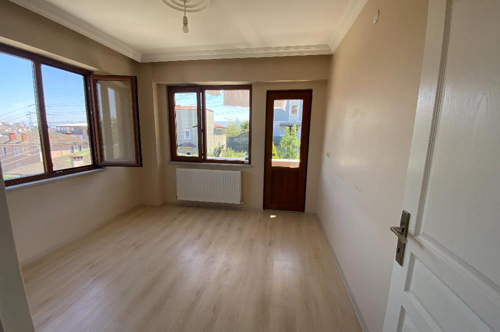 C21 İZ MEHMET ÇAKAR'DAN SERDİVAN'DA KİRALIK ARAKAT DAİRE