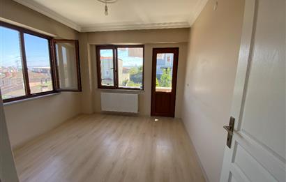 C21 İZ MEHMET ÇAKAR'DAN SERDİVAN'DA KİRALIK ARAKAT DAİRE